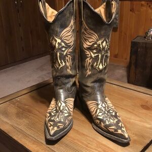 Gypsy Girl by Corey’s sz 8 Women’s cowboy boots cross emblems brown tan